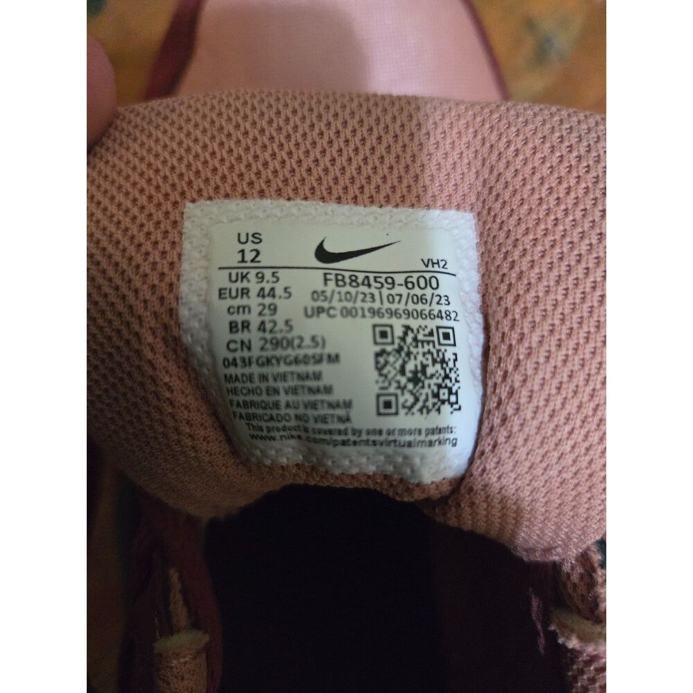 Women's Nike Air Max SC SE - color: Red Stardust/Deep Jungle Size 12 - Picture 5 of 5